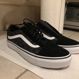 Vans Shoes size 9